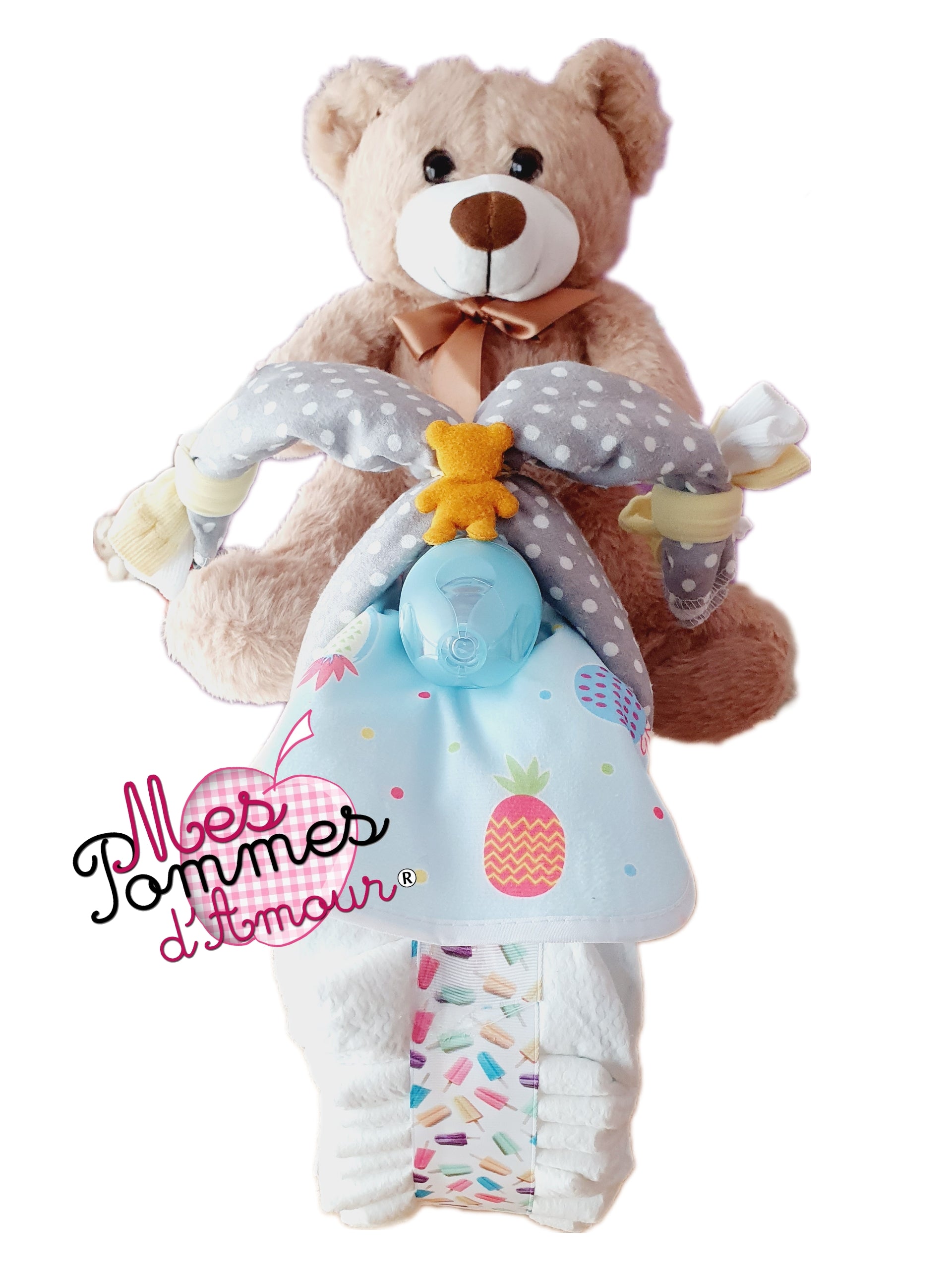 moto gâteau de couches composition cadeau naissance ourson mixte