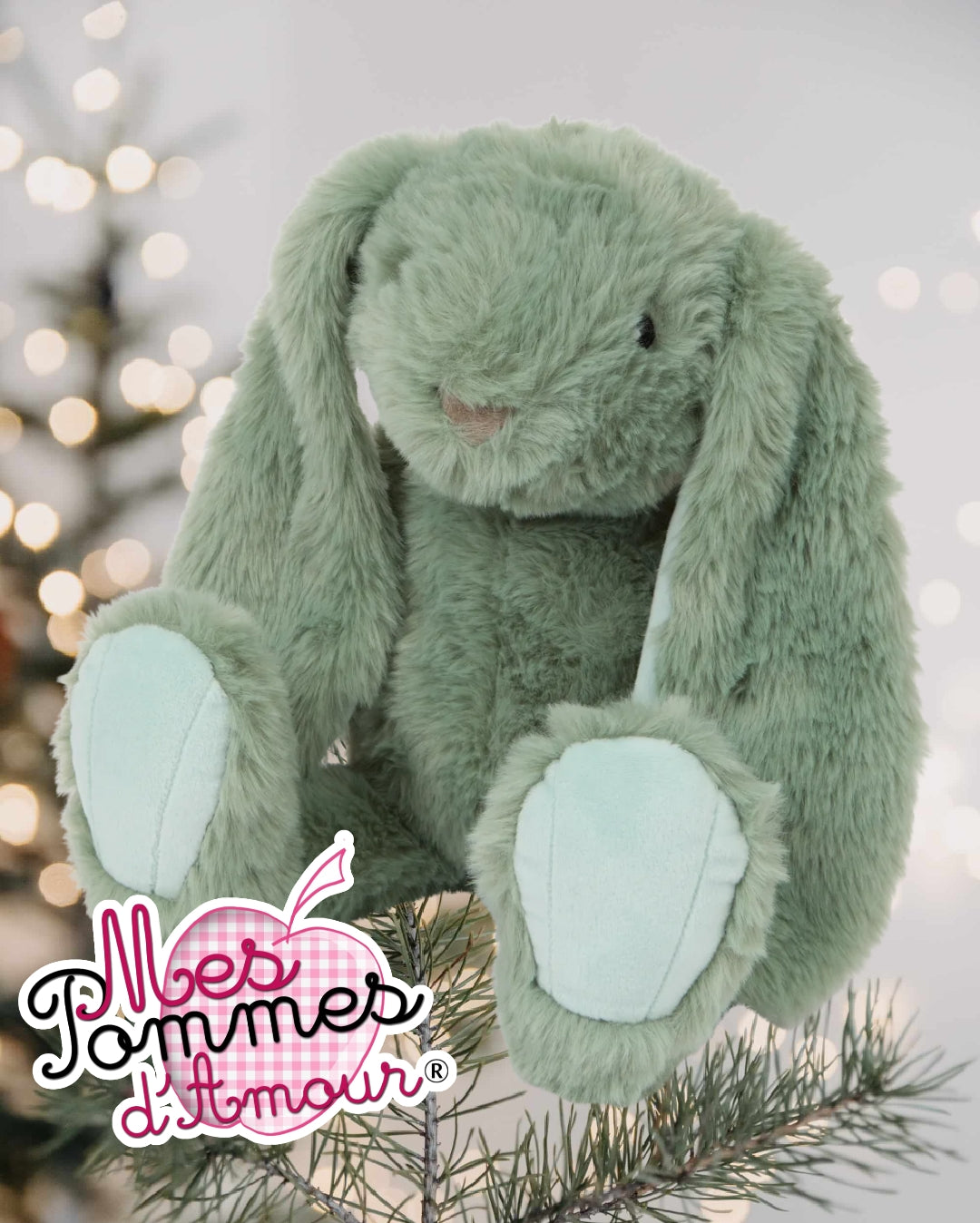 peluche lapin vert