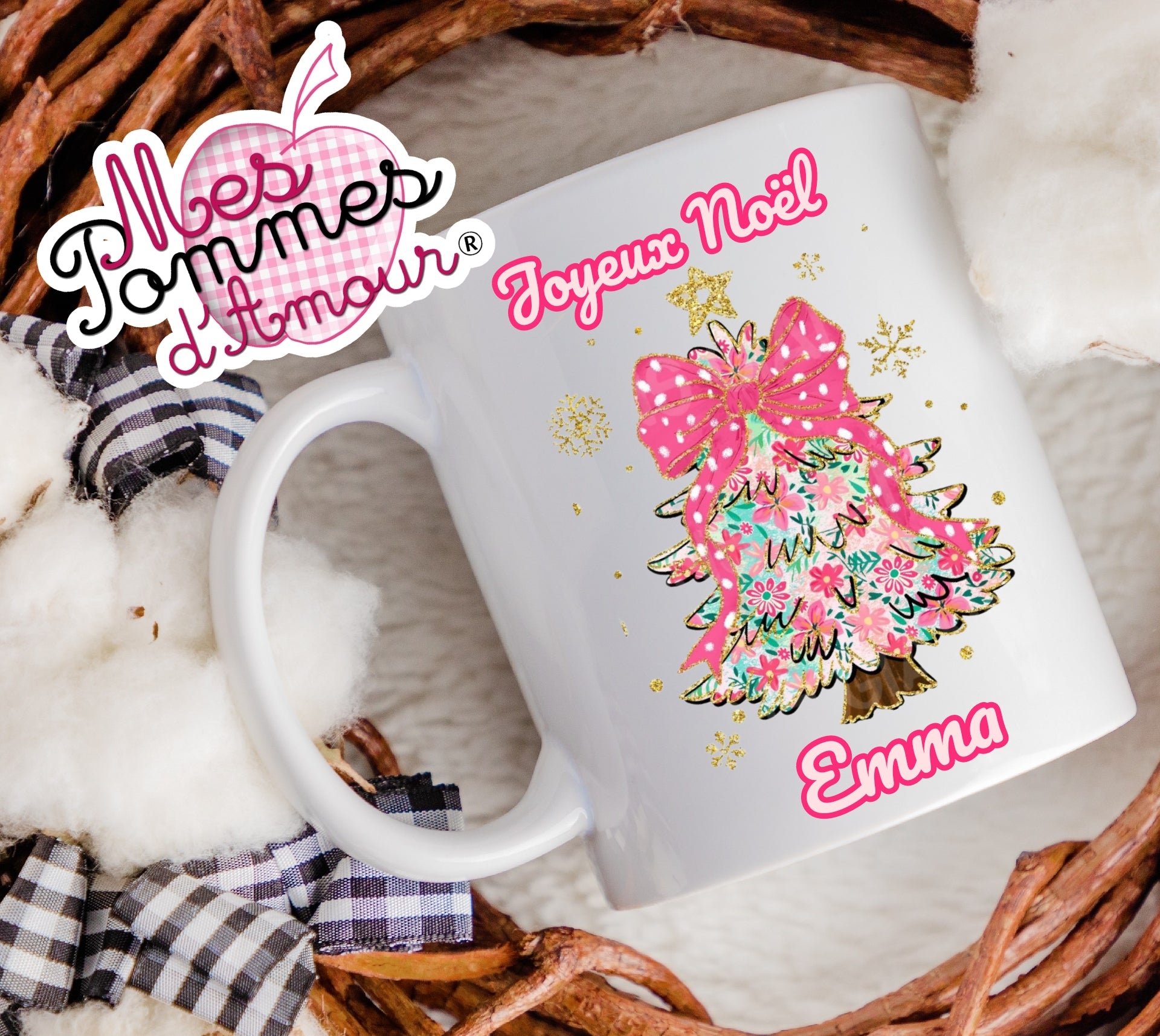 Mug de Noël avec prénom version fille modèle au choix