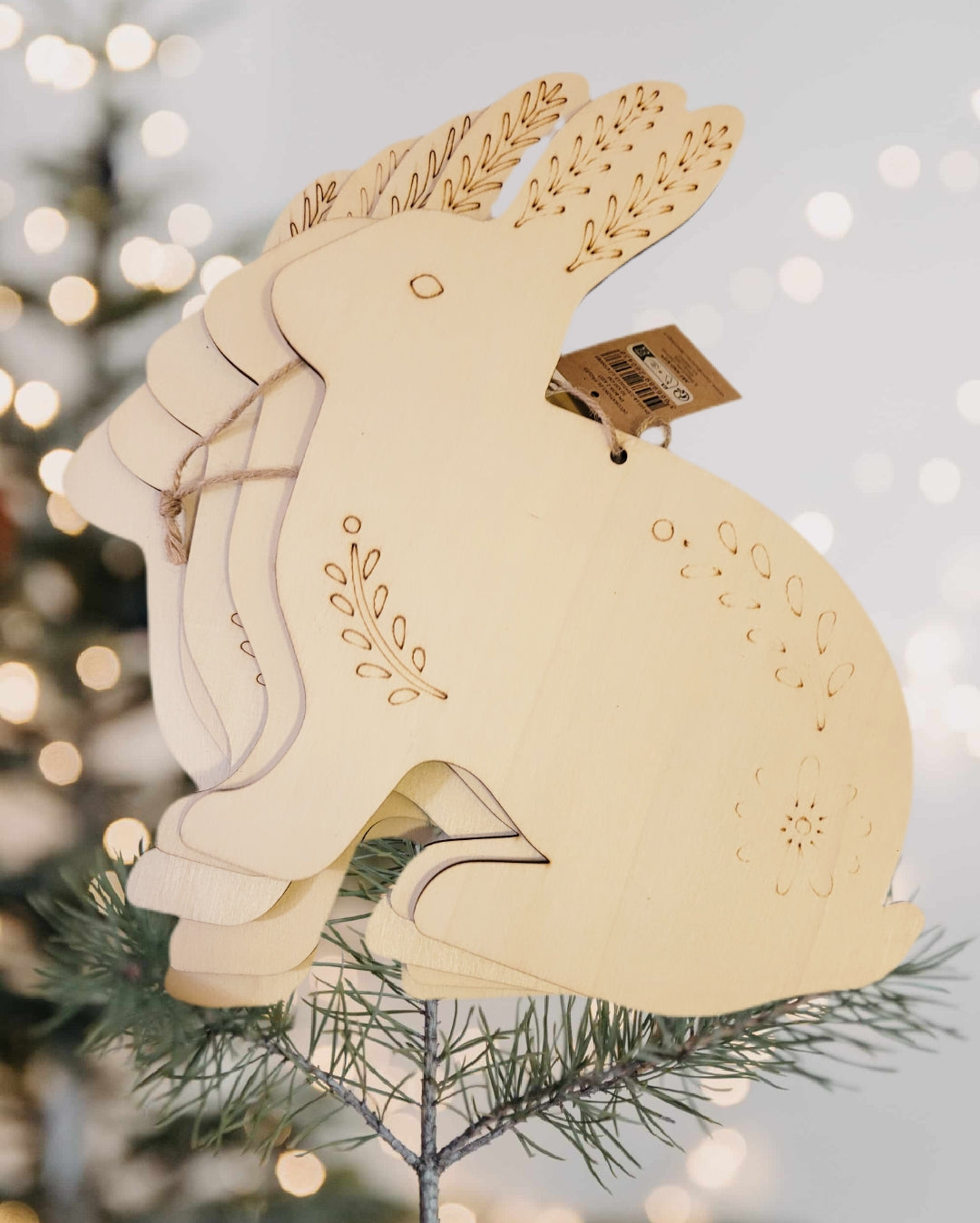 Lapin à personnaliser et accrocher en bois fin