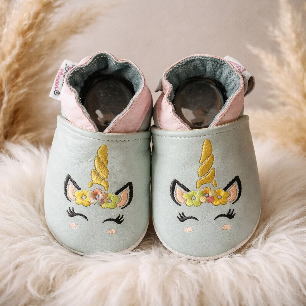 chaussons en cuir fille Licorne Grise - Mes Pommes D'Amour Cadeaux naissance